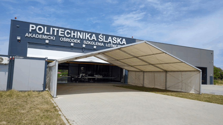 hala magazynowa przed politechniką śląską